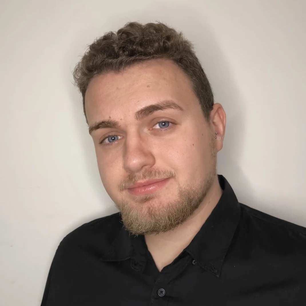 Alejandro Perellón López